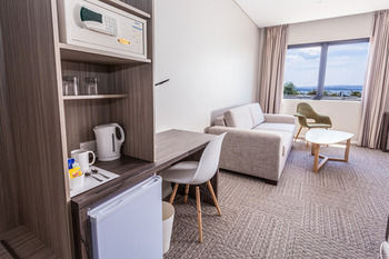 Ibis Styles The Entrance - Accommodation Tasmania 4