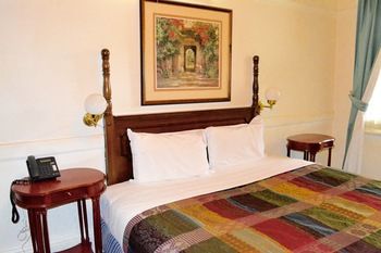 Magnolia Court Boutique Hotel Melbourne - Accommodation Tasmania 2