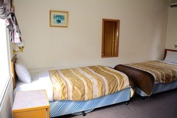 Magnolia Court Boutique Hotel Melbourne - Accommodation Tasmania 8