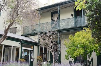Magnolia Court Boutique Hotel Melbourne - Accommodation Tasmania 24