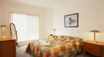 Waverley Corporate Townhouses - Accommodation Tasmania 3