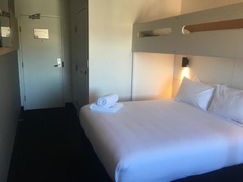 Ibis Budget Casula Liverpool - Accommodation Tasmania 14