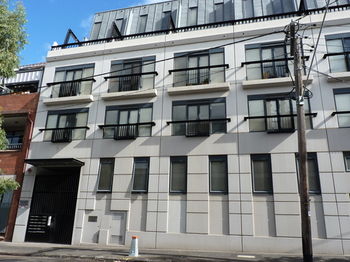 Australian Home Away @ Market Square Melbourne - Accommodation Tasmania 2