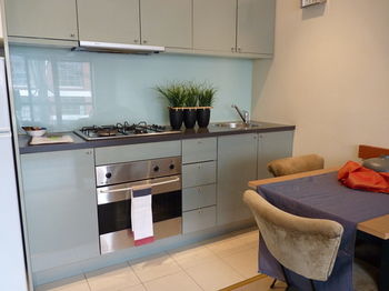 Australian Home Away @ Market Square Melbourne - Accommodation Tasmania 6