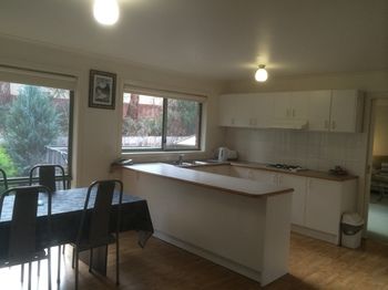 Australian Home Away Ringwood @ Bardia - Accommodation Tasmania 2