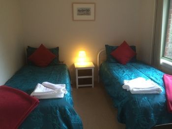 Australian Home Away Ringwood @ Bardia - Accommodation Tasmania 11