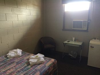 Golfview Hotel - Accommodation Tasmania 4