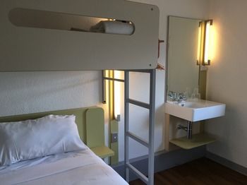 Ibis Budget St Peters - Accommodation Tasmania 6