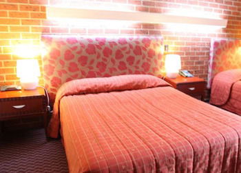 Carnegie Motor Inn - Accommodation Tasmania 1