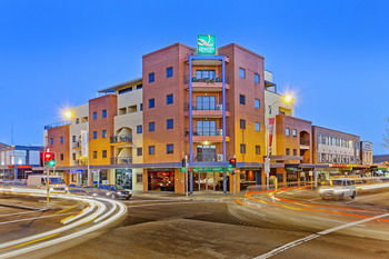 Quality Suites Boulevard On Beaumont - Accommodation Tasmania 20