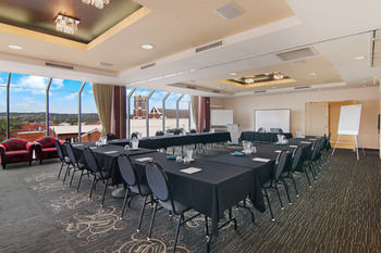 Quality Suites Boulevard On Beaumont - Accommodation Tasmania 27