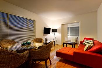 Crest On Barkly Serviced Apartments - Accommodation Tasmania 7