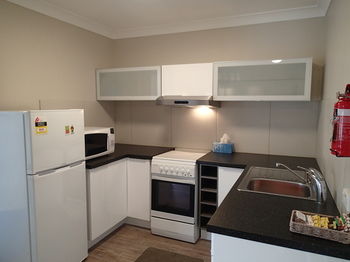 Dungowan Waterfront Apartments - Accommodation Tasmania 0