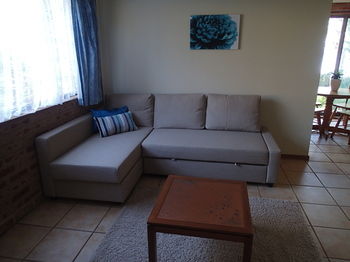 Dungowan Waterfront Apartments - Accommodation Tasmania 24