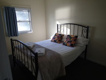 Dungowan Waterfront Apartments - Accommodation Tasmania 26