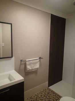 Dungowan Waterfront Apartments - Accommodation Tasmania 49