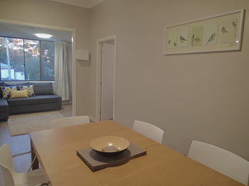 Dungowan Waterfront Apartments - Accommodation Tasmania 69