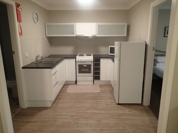 Dungowan Waterfront Apartments - Accommodation Tasmania 70