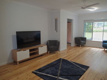 Dungowan Waterfront Apartments - Accommodation Tasmania 153