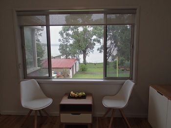 Dungowan Waterfront Apartments - Accommodation Tasmania 177