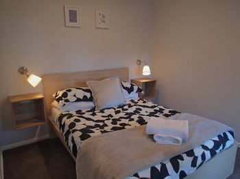 Dungowan Waterfront Apartments - Accommodation Tasmania 231