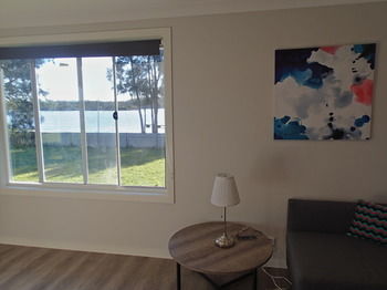 Dungowan Waterfront Apartments - Accommodation Tasmania 243