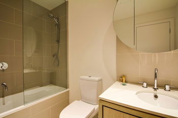 Southbank Apartments - Wrap - Accommodation Tasmania 16