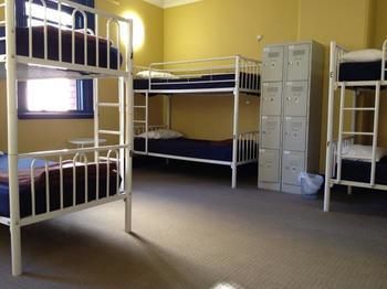 Central Perk Backpackers - Hostel - Accommodation Tasmania 9