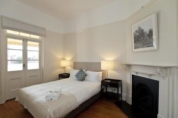 Cockatoo Island - Accommodation Tasmania 2