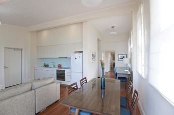 Cockatoo Island - Accommodation Tasmania 3