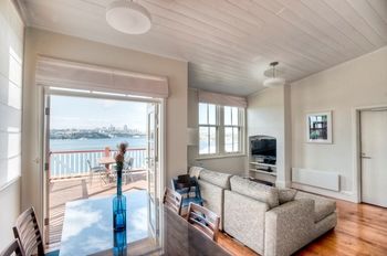 Cockatoo Island - Accommodation Tasmania 23