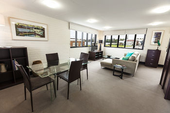 Cockatoo Island - Accommodation Tasmania 25