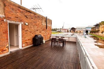 Cockatoo Island - Accommodation Tasmania 29