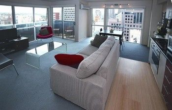 Plum Collins Street Serviced Apartments - Accommodation Tasmania 12