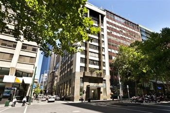 Plum Collins Street Serviced Apartments - Accommodation Tasmania 17