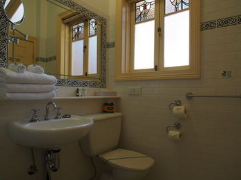 Simpson Of Potts Point - Accommodation Tasmania 8