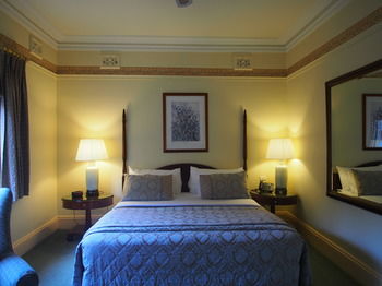 Simpson Of Potts Point - Accommodation Tasmania 16
