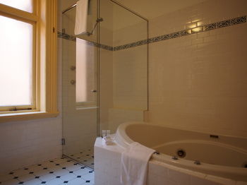 Simpson Of Potts Point - Accommodation Tasmania 35