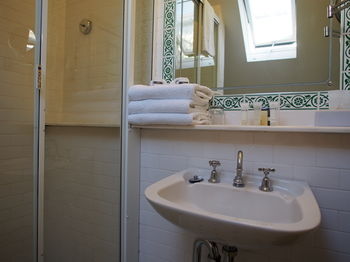Simpson Of Potts Point - Accommodation Tasmania 36
