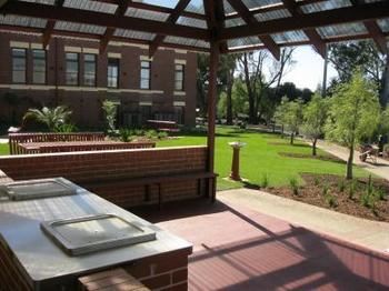 Yarra House Campus Summer Stays - Accommodation Tasmania 8