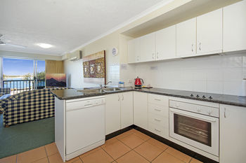 Sandy Shores Luxury Holiday Units - Accommodation Tasmania 23