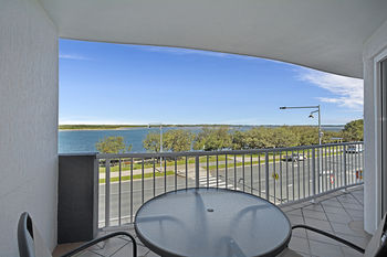 Sandy Shores Luxury Holiday Units - Accommodation Tasmania 34