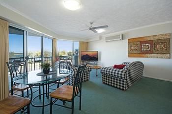 Sandy Shores Luxury Holiday Units - Accommodation Tasmania 68