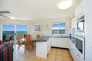 Sandy Shores Luxury Holiday Units - Accommodation Tasmania 78