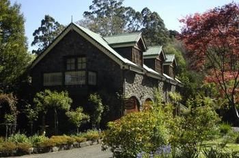 Mary Card's Coach House - Accommodation Tasmania 4