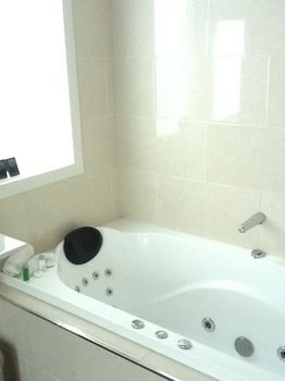 Araluen Villas - Accommodation Tasmania 16