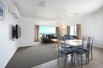 Harbourview Serviced Apartments - Accommodation Tasmania 3