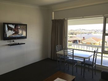 Harbourview Serviced Apartments - Accommodation Tasmania 53