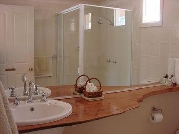 Clarence River Bed & Breakfast - Accommodation Tasmania 10