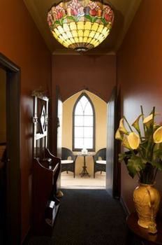 Church House B&B Gundagai - Accommodation Tasmania 9